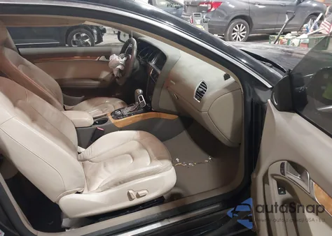 2009 Audi A5 3.2L z USA, uszkodzony, nr VIN WAUDK78T49A007587